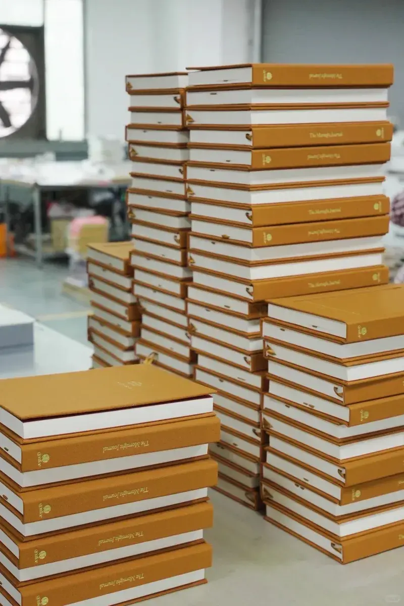 工厂批量精装画册印刷成品展示